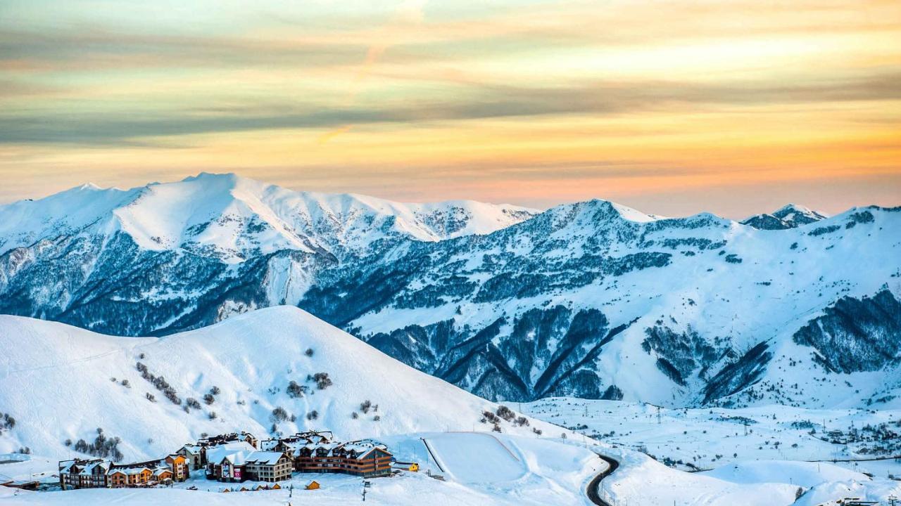 New Gudauri Redco Twins-Premium Mountain Apartment Close The Gondola Lift Екстериор снимка