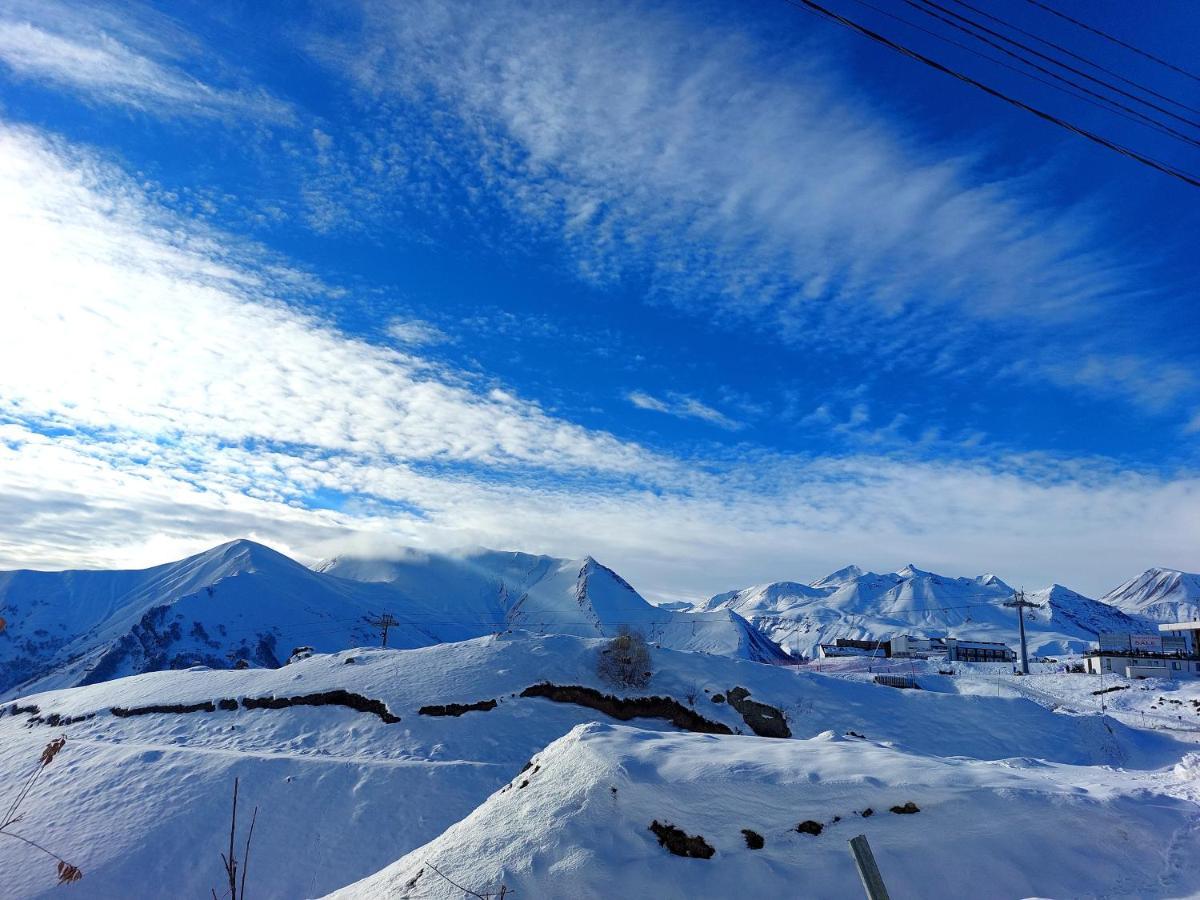 New Gudauri Redco Twins-Premium Mountain Apartment Close The Gondola Lift Екстериор снимка